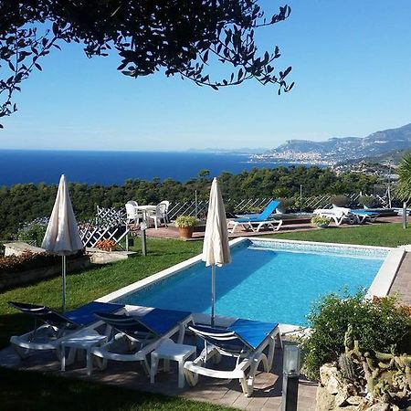 Villa Montefontane カンポロッソ エクステリア 写真